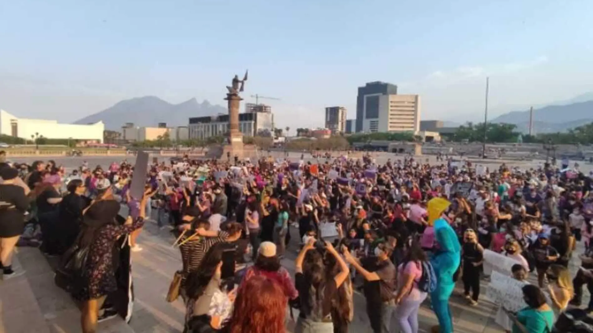 Protestas en Monterrey por desapariciones de mujeres